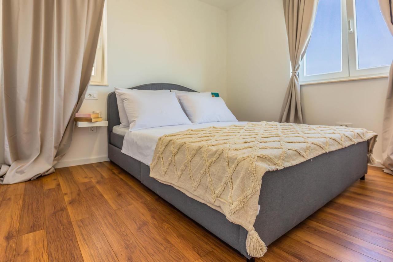 Sea View Apartment Celina Exteriér fotografie